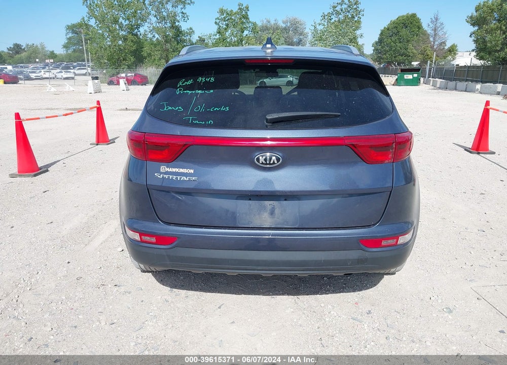 2018 KIA SPORTAGE LX VIN: KNDPMCAC0J7354686