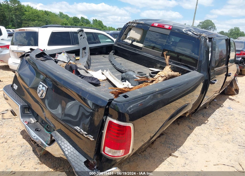 2017 RAM 1500 LAIE  4X4 5'7 BOX VIN: 1C6RR7NM6HS874314