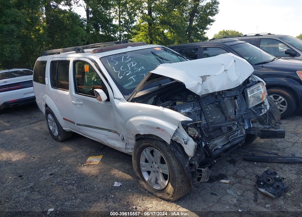 2008 NISSAN PATHFINDER LE VIN: 5N1AR18U38C611573