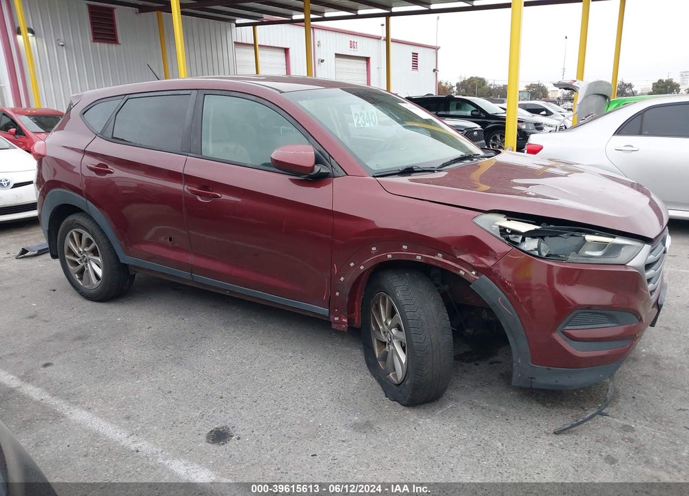 2018 HYUNDAI TUCSON SE VIN: KM8J23A42JU610165