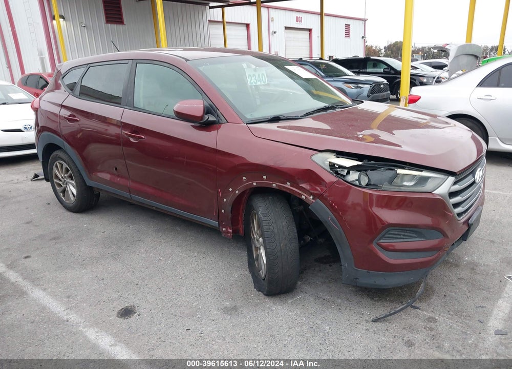 2018 HYUNDAI TUCSON SE VIN: KM8J23A42JU610165