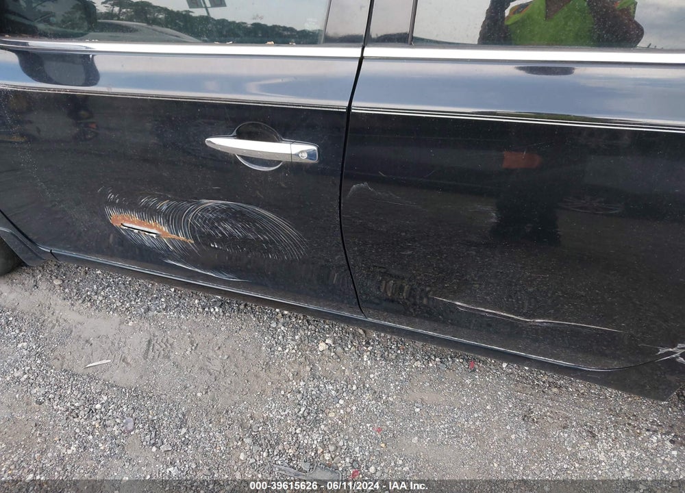 2014 NISSAN SENTRA SV VIN: 3N1AB7AP2EL675123