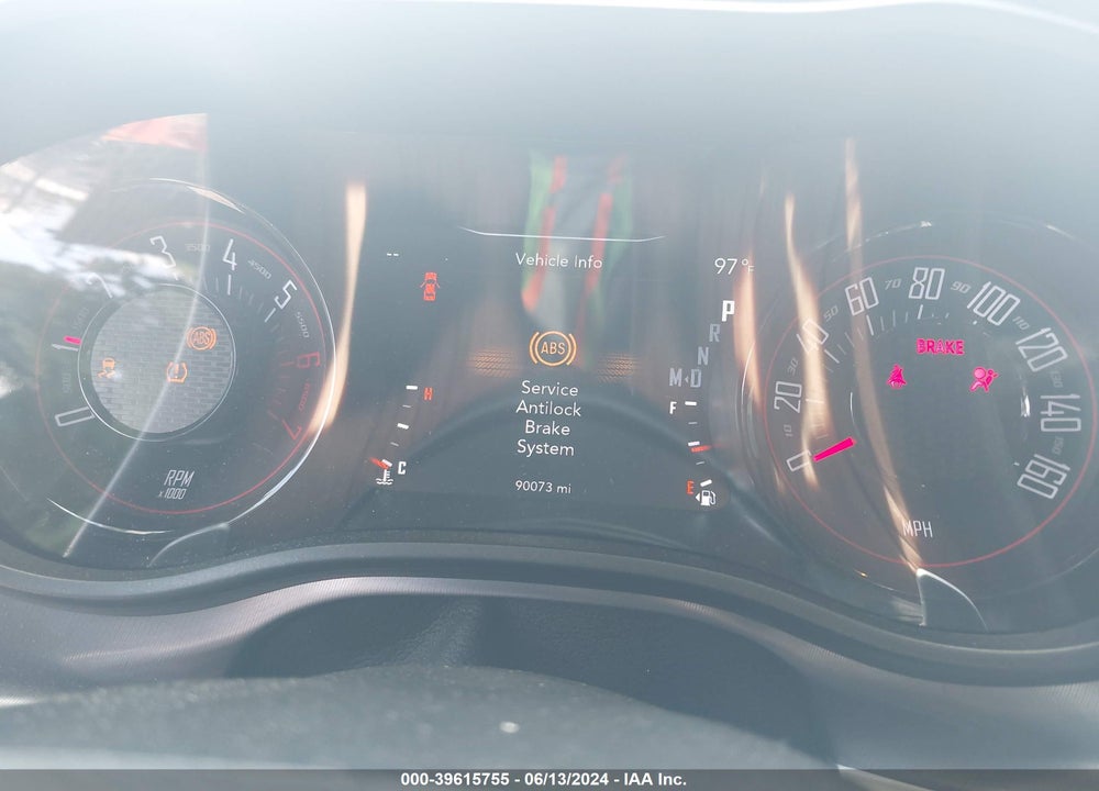 2019 DODGE CHALLENGER VIN: 2C3CDZBT1KH571481
