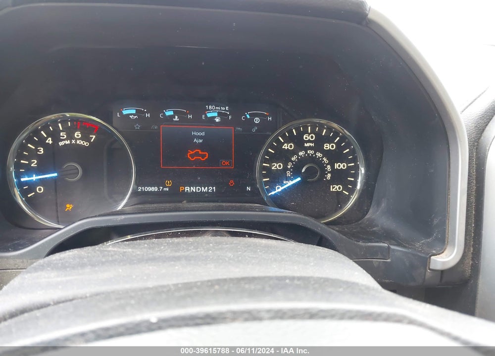2015 FORD F-150 LARIAT VIN: 1FTEW1EF7FKE38695