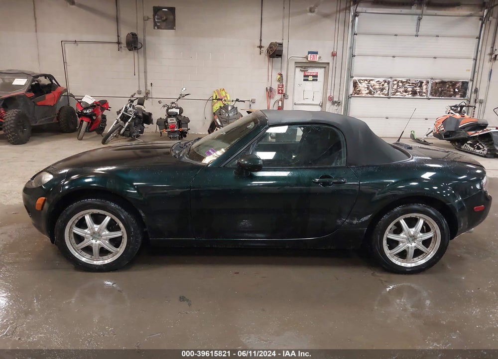 2008 MAZDA MX-5 TOURING VIN: JM1NC25F480140022