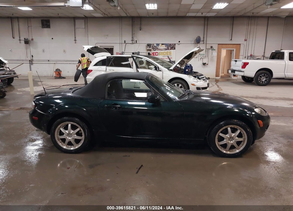 2008 MAZDA MX-5 TOURING VIN: JM1NC25F480140022