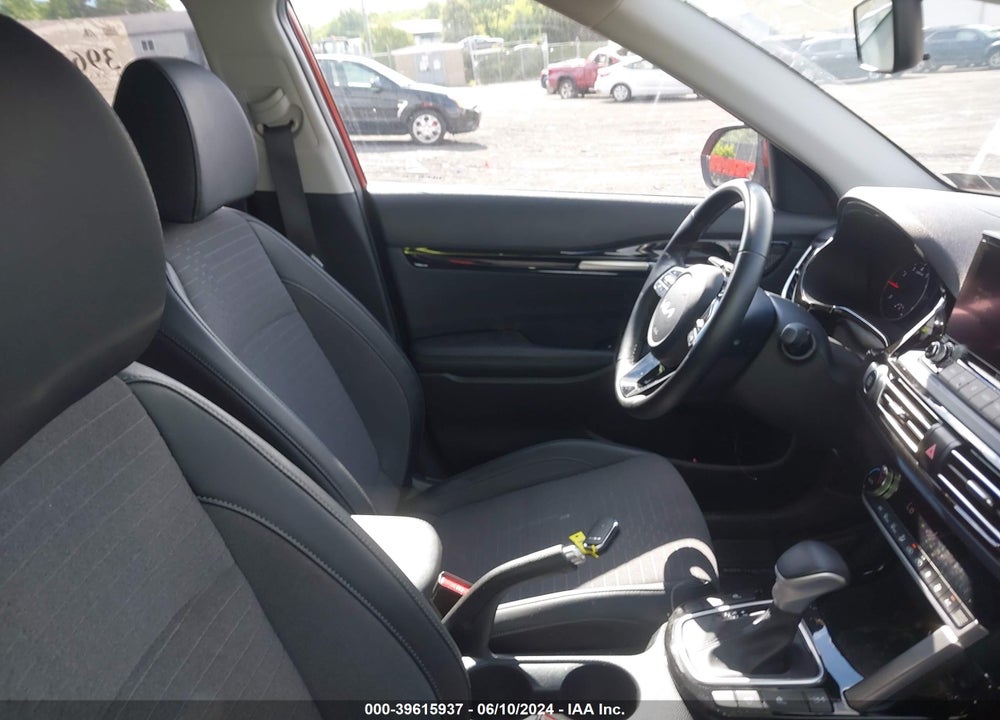 2023 KIA SELTOS S VIN: KNDEUCAA5P7440042