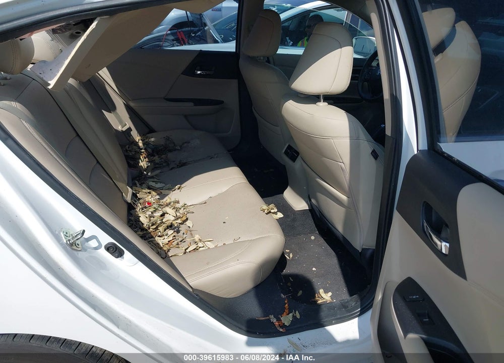 2017 HONDA ACCORD TOURING V6 VIN: 1HGCR3F94HA019247