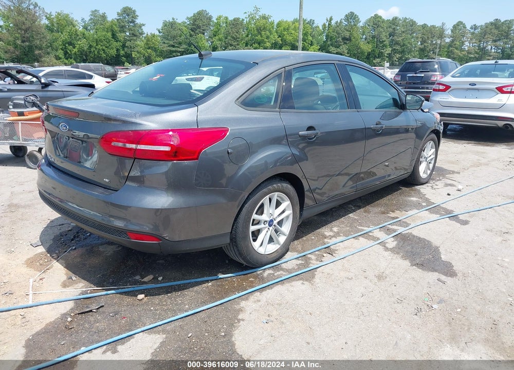 2017 FORD FOCUS SE VIN: 1FADP3F29HL300563
