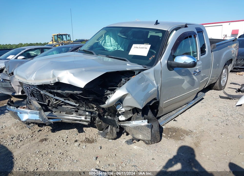 2011 GMC SIERRA 1500 SLE VIN: 1GTR1VE00BZ240934