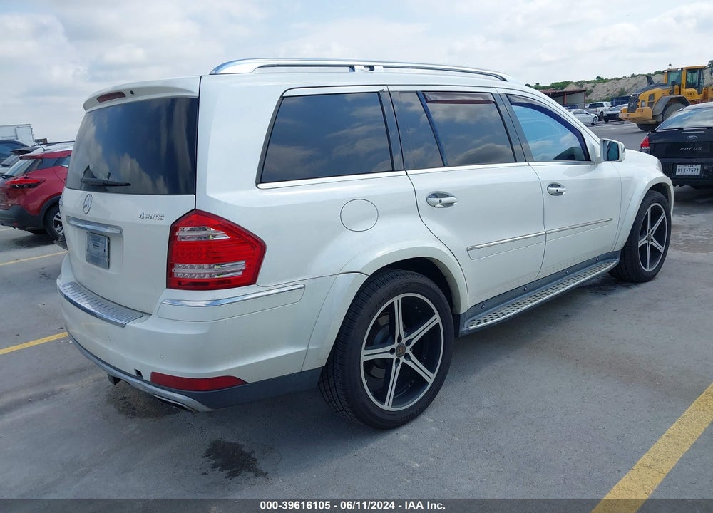 2011 MERCEDES-BENZ GL 550 4MATIC VIN: 4JGBF8GE7BA715387