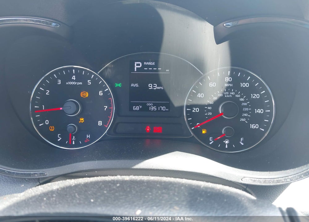 2018 KIA FORTE LX VIN: 3KPFK4A70JE238382