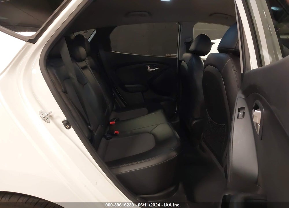 2013 HYUNDAI TUCSON GLS VIN: KM8JUCAC8DU616011