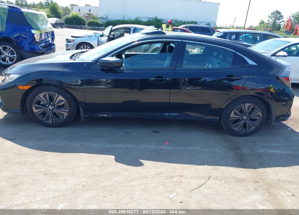 2019 HONDA CIVIC EX-L VIN: SHHFK7H82KU207192