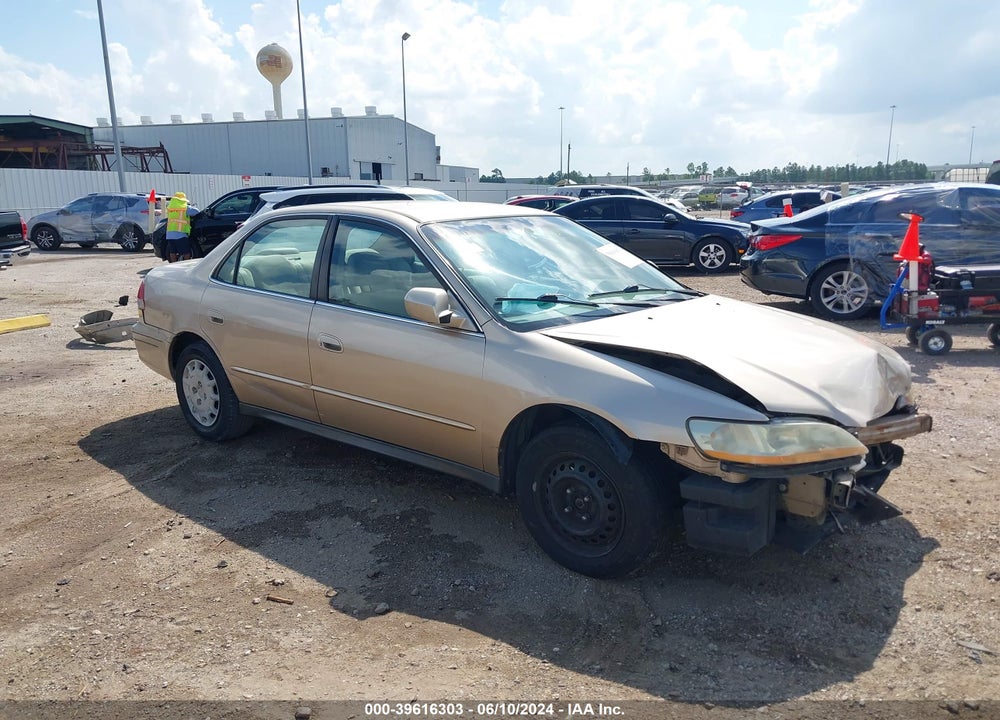 2002 HONDA ACCORD 2.3 LX VIN: 1HGCG66532A123370