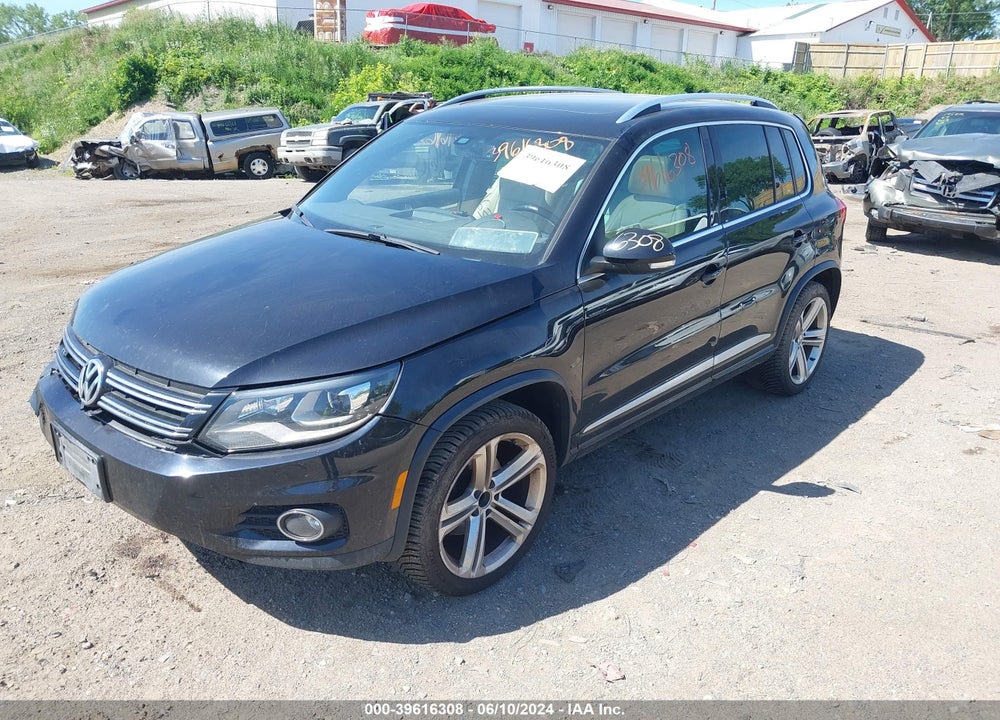 2014 VOLKSWAGEN TIGUAN R-LINE VIN: WVGBV3AX5EW070603