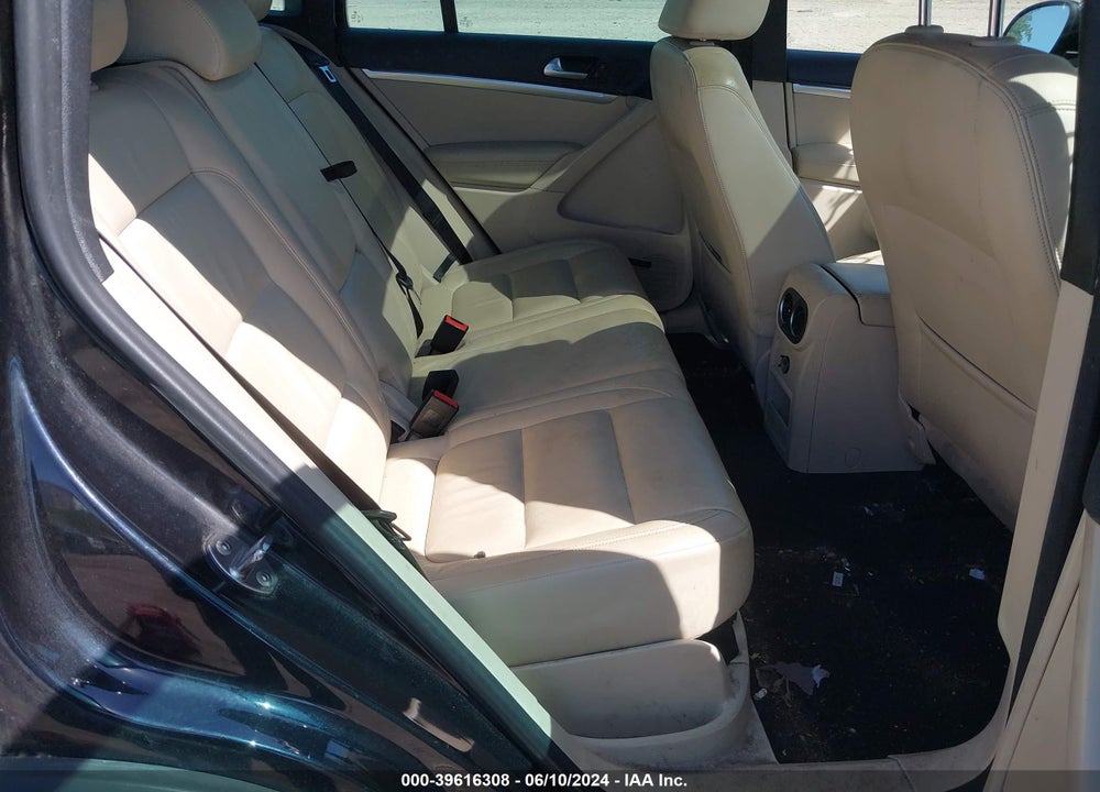 2014 VOLKSWAGEN TIGUAN R-LINE VIN: WVGBV3AX5EW070603