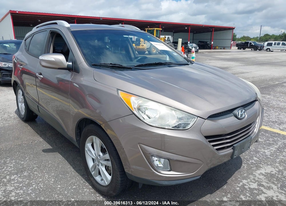 2013 HYUNDAI TUCSON GLS VIN: KM8JU3AC4DU688887