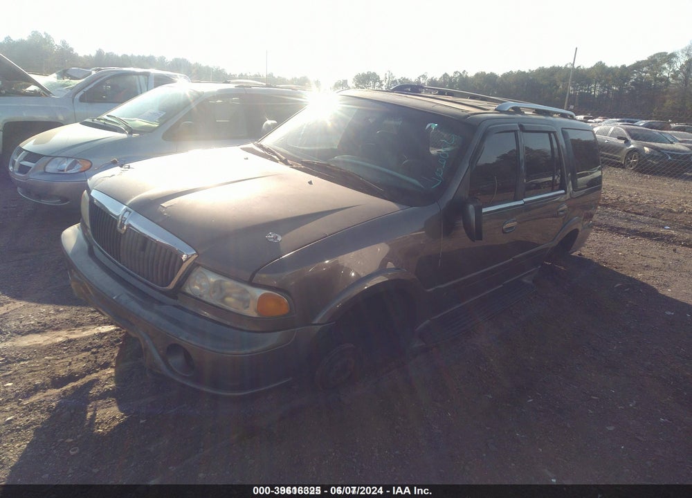 2001 LINCOLN NAVIGATOR VIN: 5LMFU28A61LJ00927