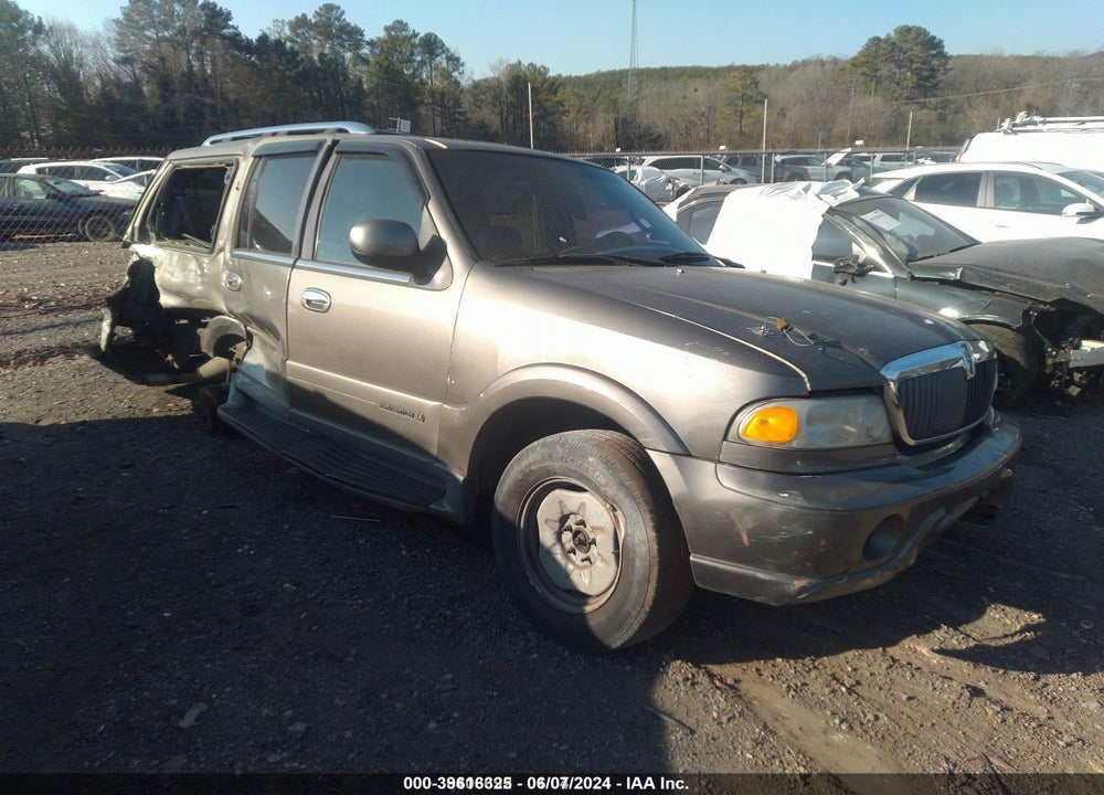 2001 LINCOLN NAVIGATOR VIN: 5LMFU28A61LJ00927