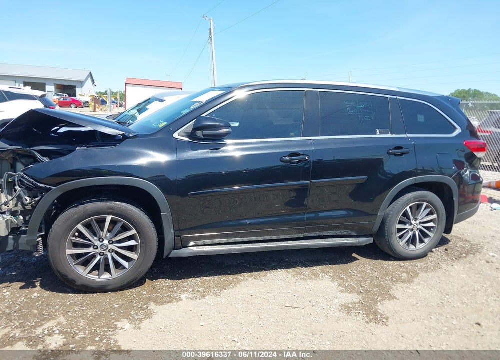 2017 TOYOTA HIGHLANDER VIN: 5TDJZRFH2HS436840