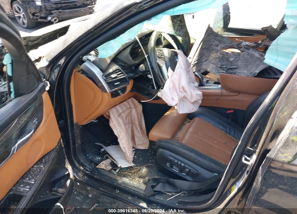 2017 BMW X6 VIN: 5UXKU2C58H0N85436