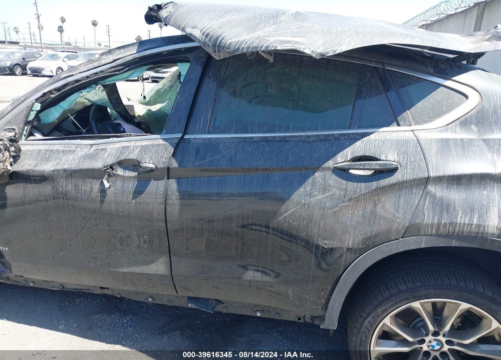 2017 BMW X6 VIN: 5UXKU2C58H0N85436