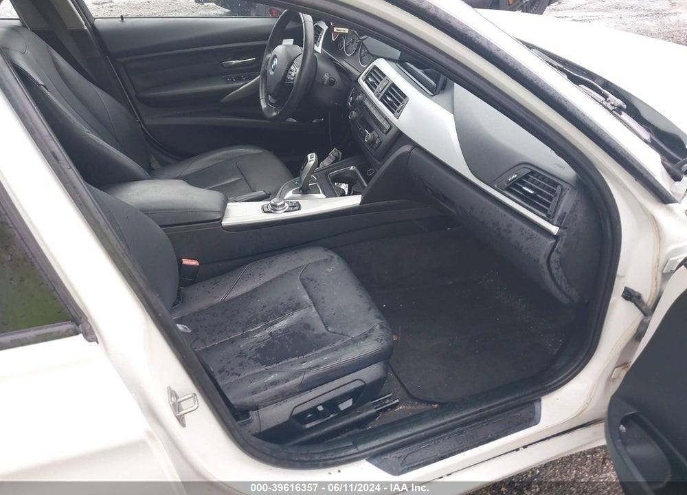 2013 BMW 328I VIN: WBA3A5C51DF600413