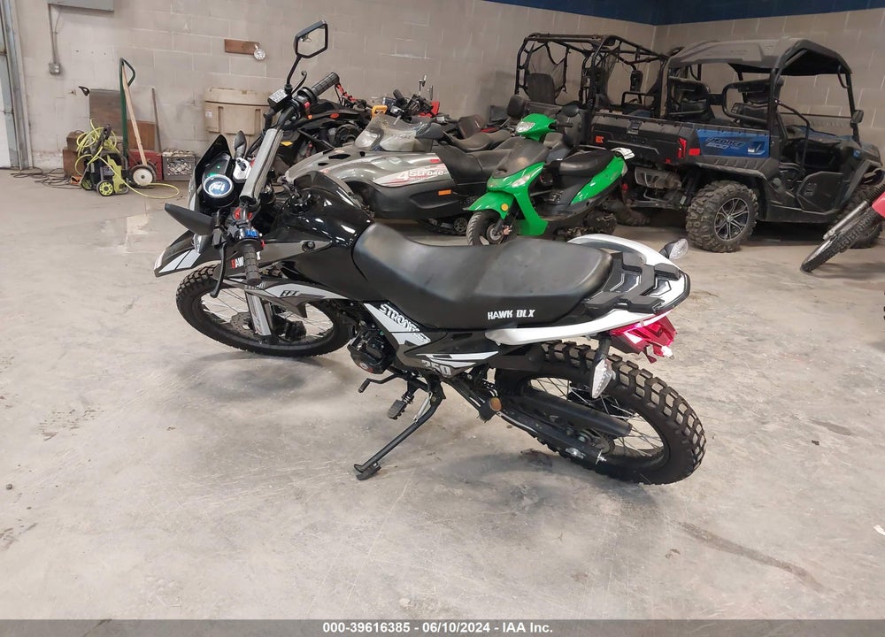 2023 HAWK 250 ENDURO VIN: LC4HCNL55P0000492