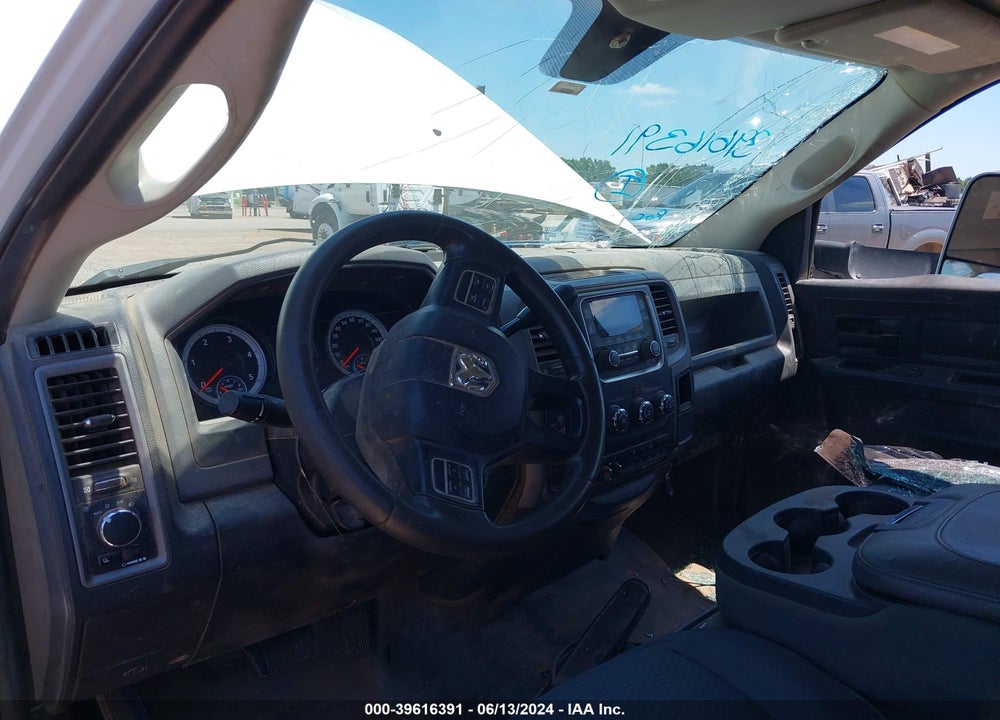 2014 RAM 3500 CHASSIS TRADESMAN/SLT/LAIE VIN: 3C7WRTCL5EG268846