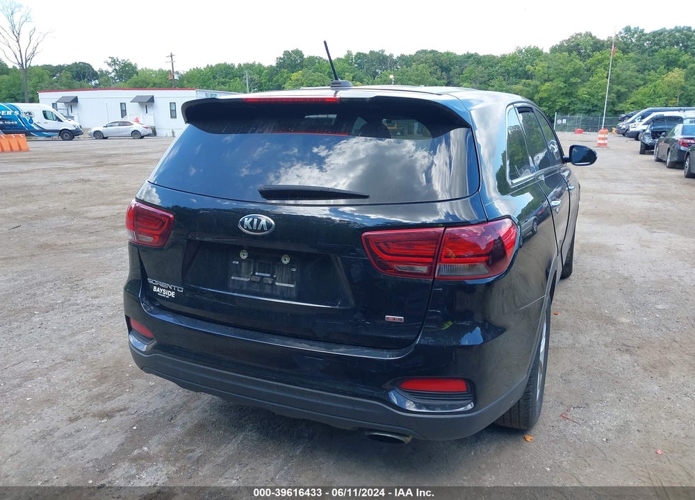 2020 KIA SORENTO 2.4L L VIN: 5XYPG4A38LG670775