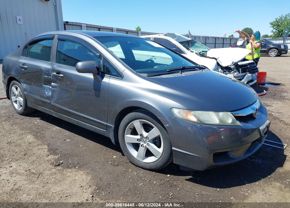 2011 HONDA CIVIC LX-S VIN: 19XFA1F69BE022422