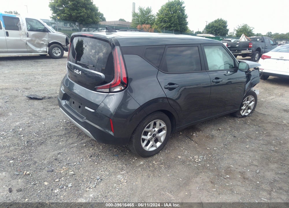 2023 KIA SOUL !/+/S VIN: KNDJ23AU9P7202774