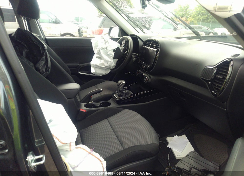 2023 KIA SOUL !/+/S VIN: KNDJ23AU9P7202774