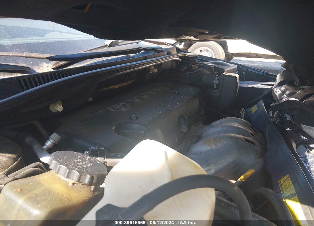 2008 SCION TC VIN: JTKDE167580221028