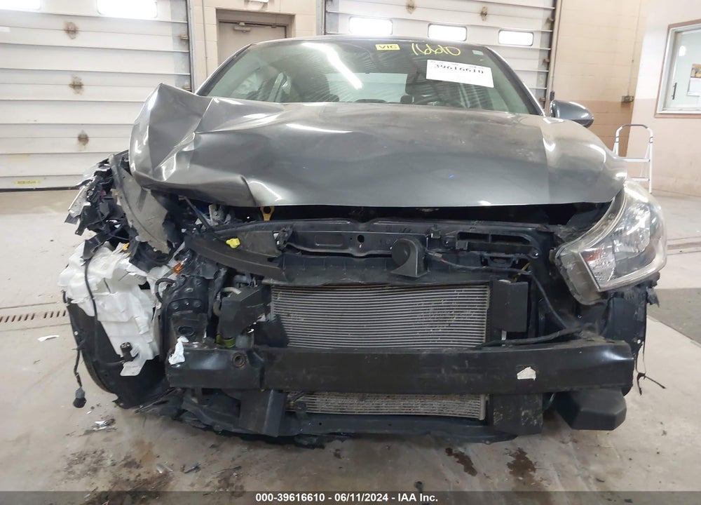 2019 KIA RIO S VIN: 3KPA24ABXKE172536