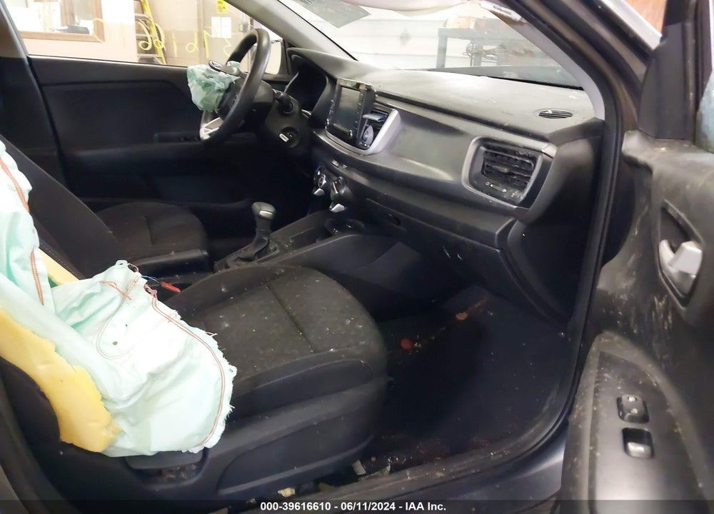 2019 KIA RIO S VIN: 3KPA24ABXKE172536