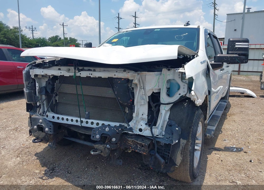 2021 CHEVROLET SILVERADO 1500 4WD SHORT BED CUSTOM VIN: 3GCUYBEF2MG371598