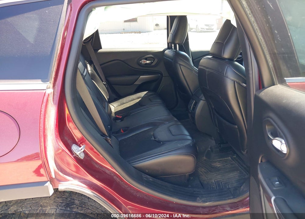 2019 JEEP CHEROKEE LATITUDE PLUS 4X4 VIN: 1C4PJMLB7KD199155