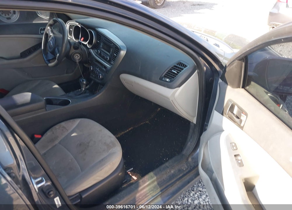 2015 KIA OPTIMA LX VIN: KNAGM4A79F5563336