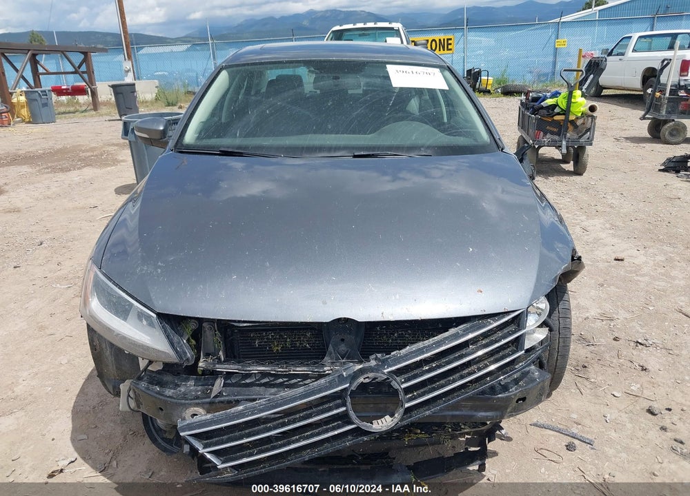 2015 VOLKSWAGEN JETTA 1.8T SE VIN: 3VWD17AJ2FM356953