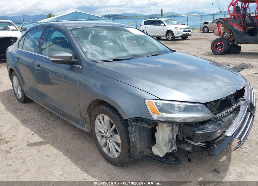2015 VOLKSWAGEN JETTA 1.8T SE VIN: 3VWD17AJ2FM356953