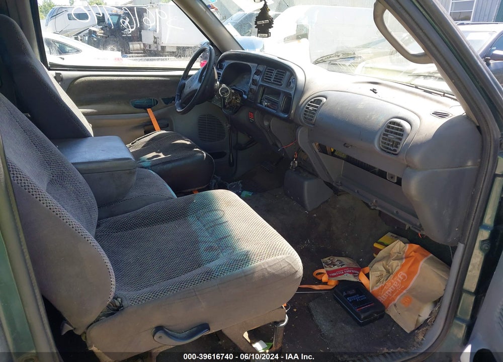 1999 DODGE RAM 1500 ST VIN: 1B7HC16Y1XS104489