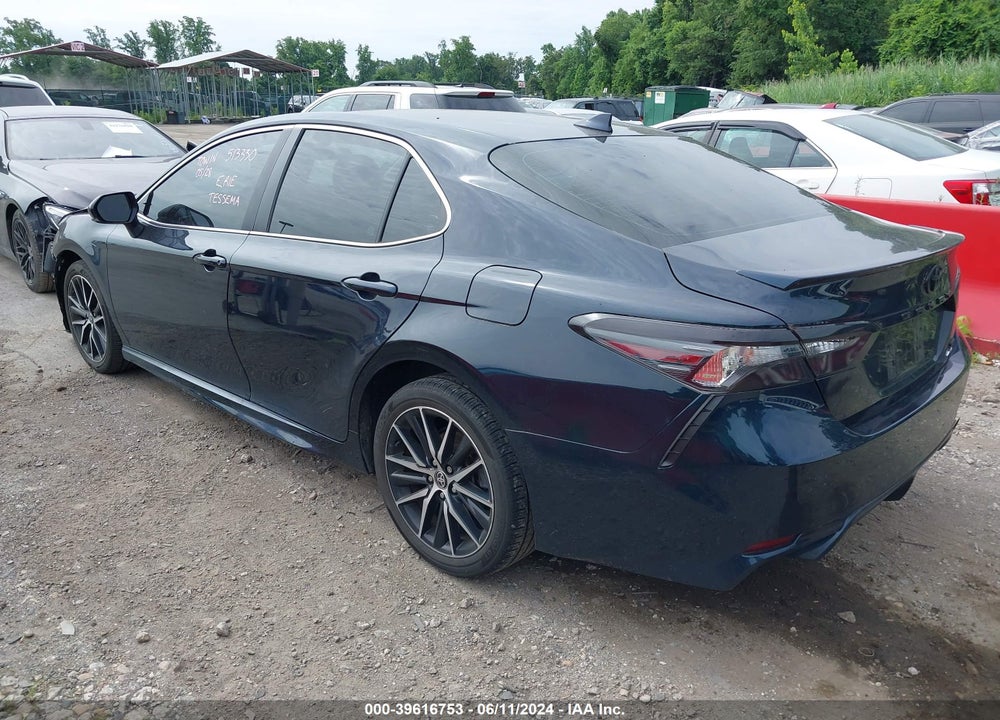 2021 TOYOTA CAMRY SE AWD VIN: 4T1G11BKXMU034554