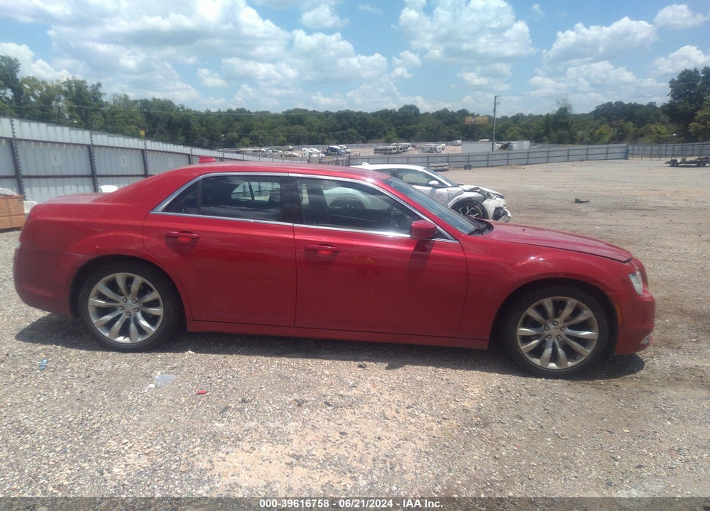 2017 CHRYSLER 300 LIMITED VIN: 2C3CCAAG7HH596936