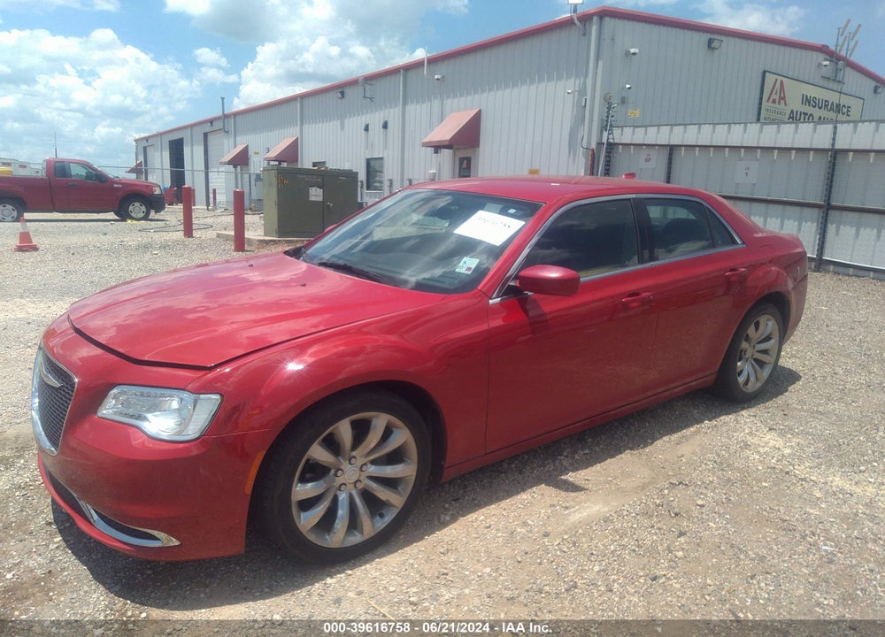 2017 CHRYSLER 300 LIMITED VIN: 2C3CCAAG7HH596936