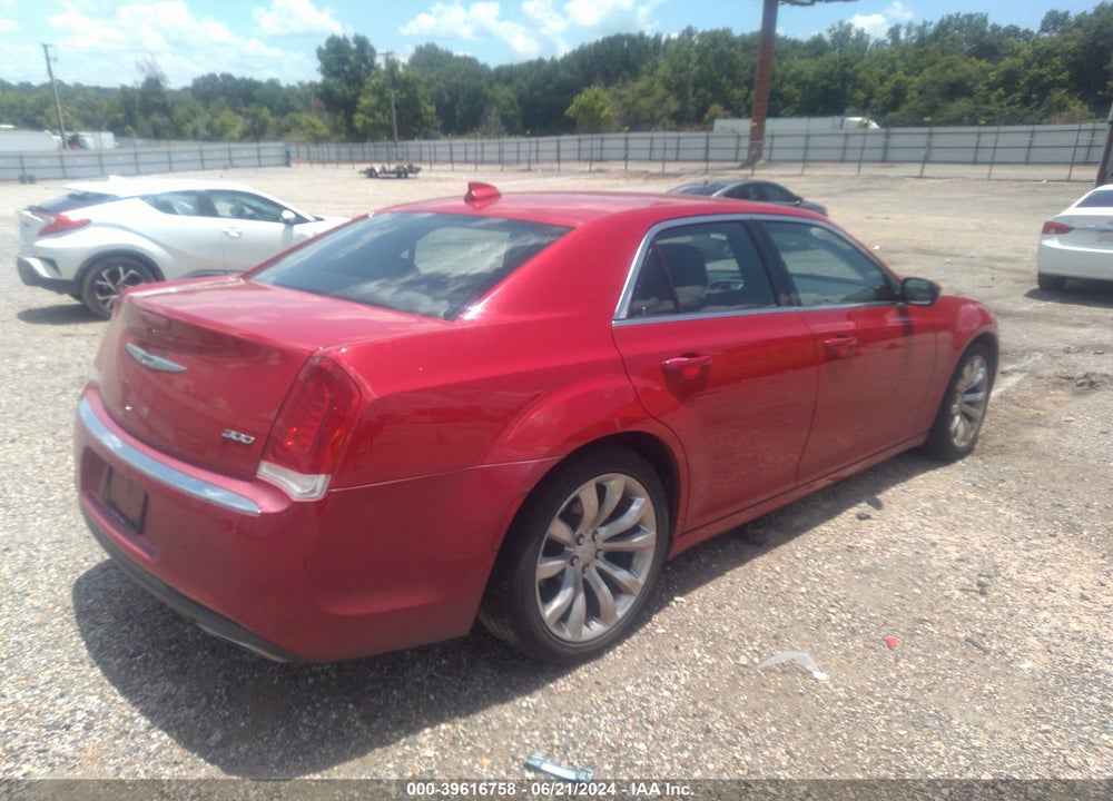 2017 CHRYSLER 300 LIMITED VIN: 2C3CCAAG7HH596936