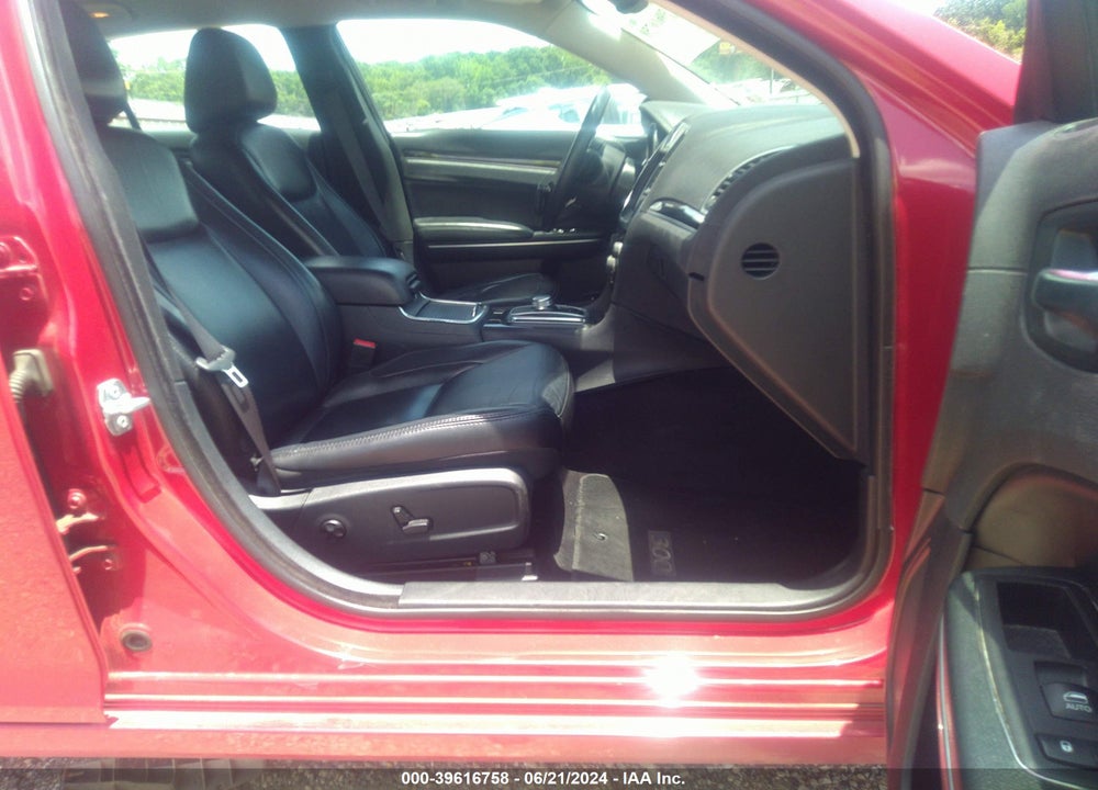 2017 CHRYSLER 300 LIMITED VIN: 2C3CCAAG7HH596936
