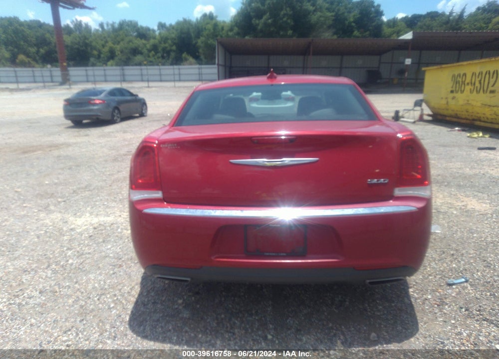 2017 CHRYSLER 300 LIMITED VIN: 2C3CCAAG7HH596936