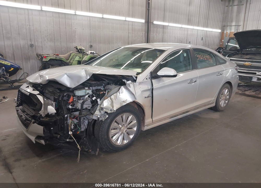 2016 HYUNDAI SONATA HYBRID SE VIN: KMHE24L10GA016310